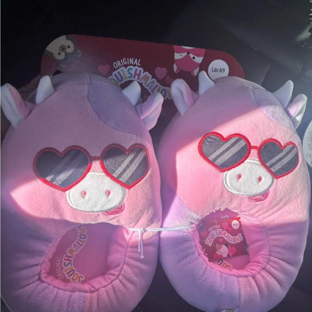 Squishmellow Children Slippers Size 2/3 - Picture 2 of 2